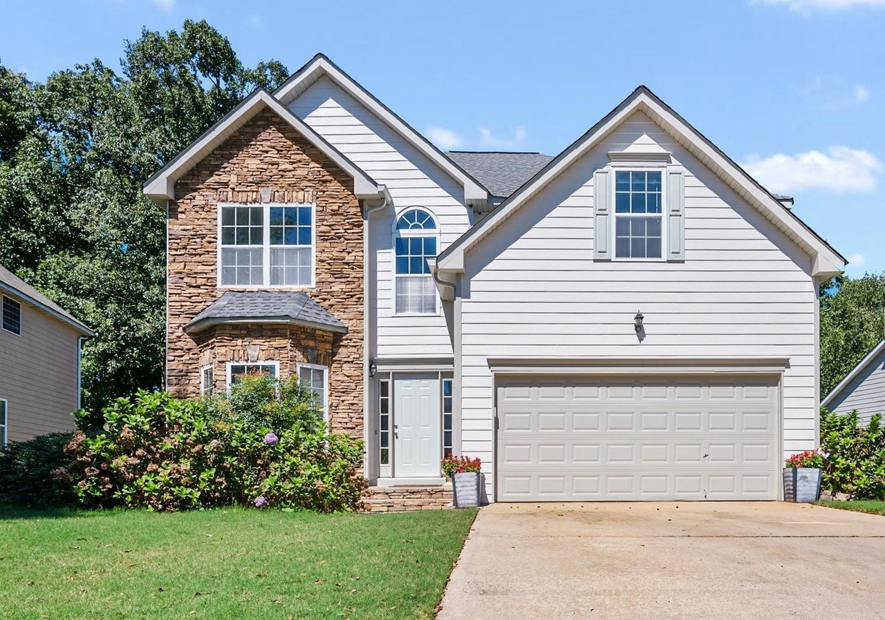 Property Photo:  1225 Mount Laurel Place  GA 30024 