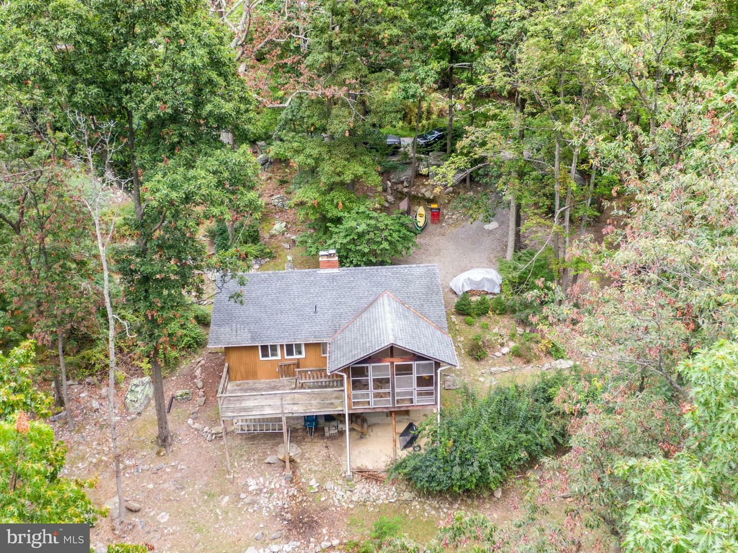 Property Photo:  553 Alta Vista Drive  WV 25425 