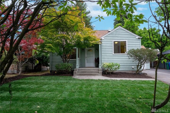 Property Photo: 13728 3rd Ave NW WA 98177