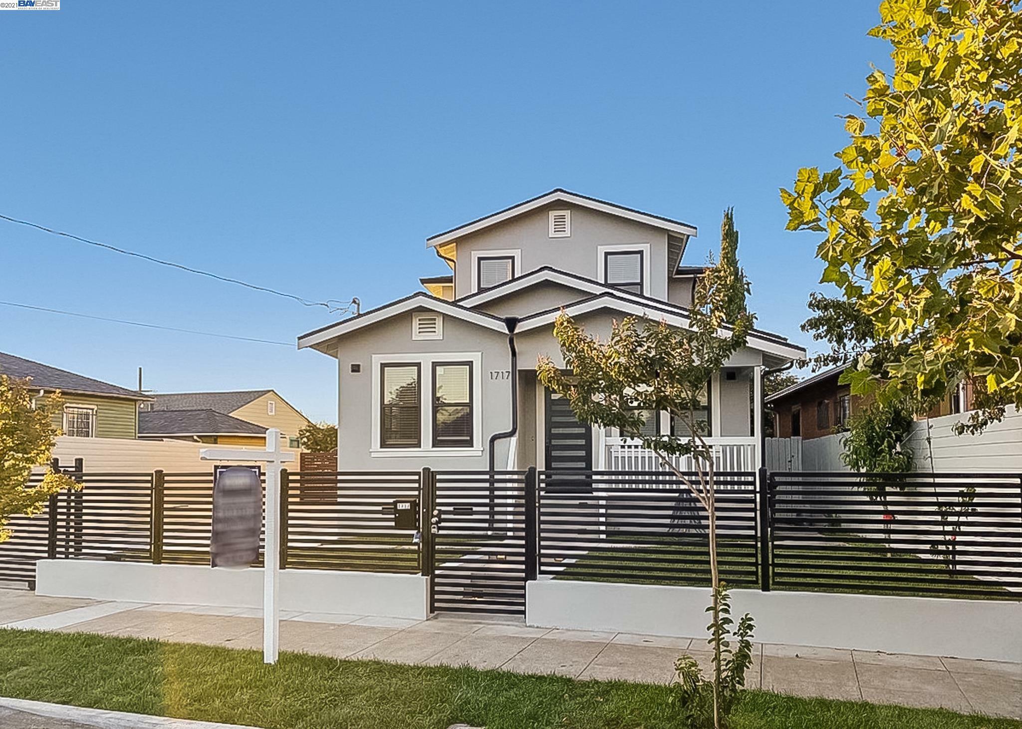 Property Photo:  1717 100th Ave  CA 94603 