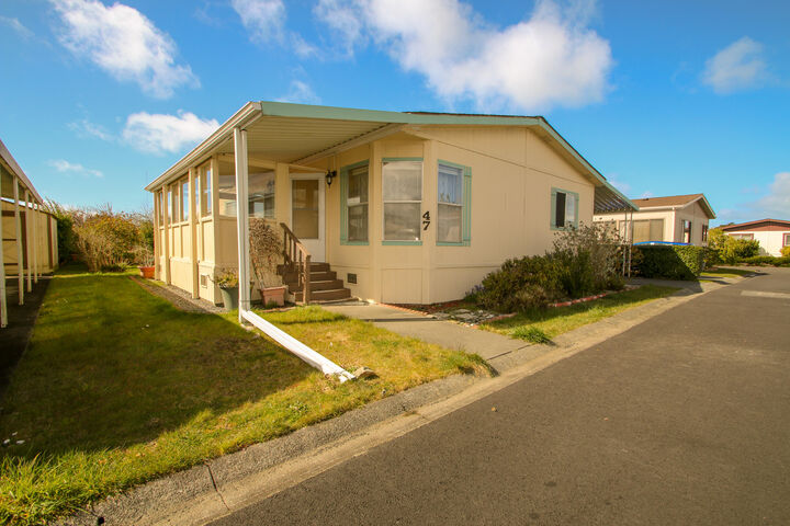 47 Sunshine Way 47  Eureka CA 95503 photo