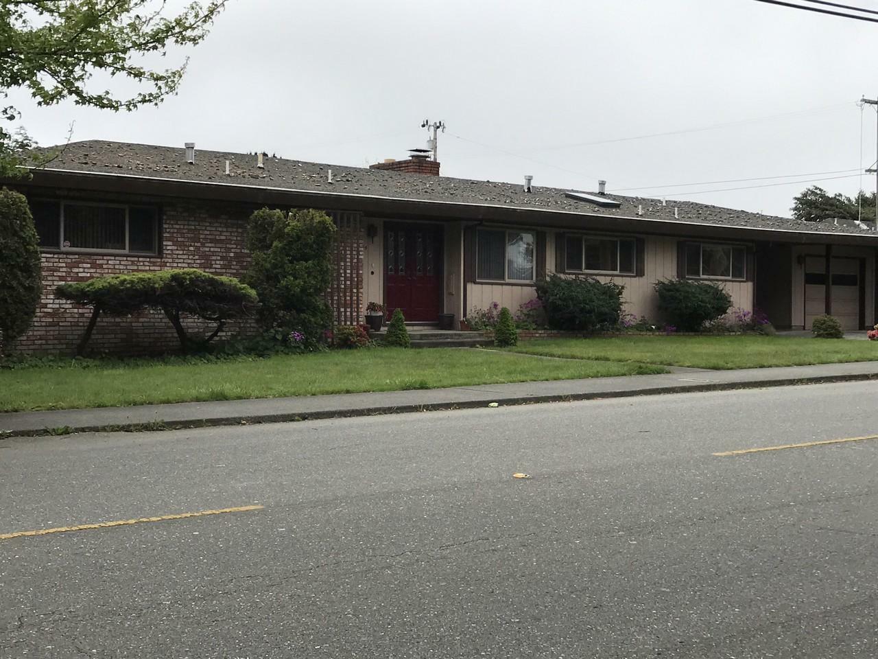 Property Photo:  1114 Buhne Street 009  CA 95501 