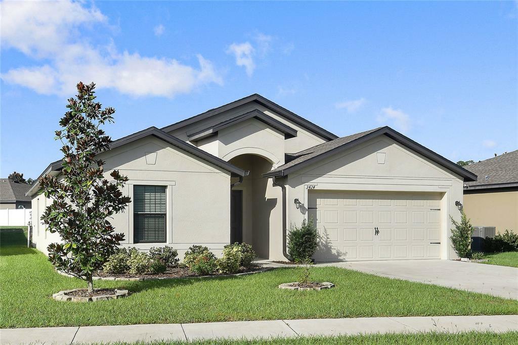 Property Photo:  3424 Kashmira Court  FL 32724 