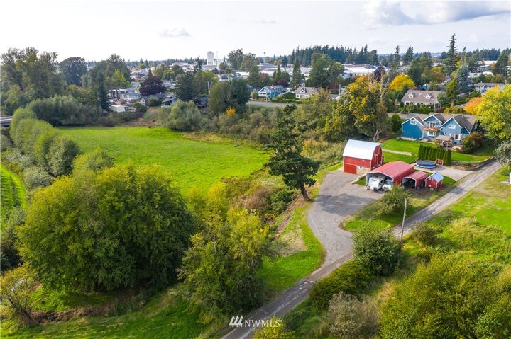 Property Photo: 714 E Front Street WA 98264