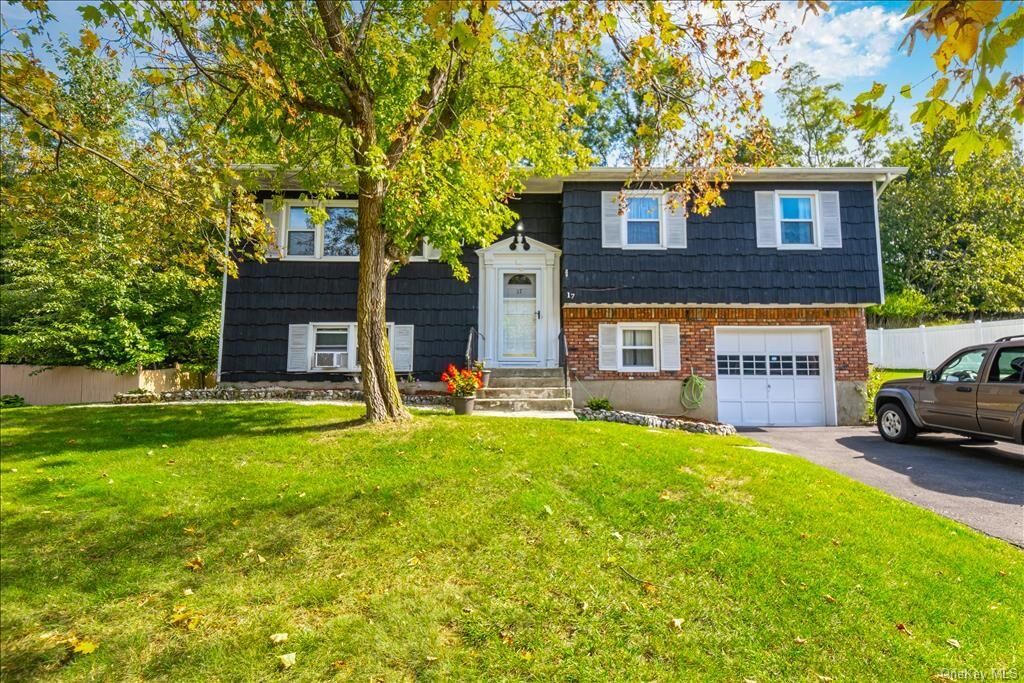 Property Photo: 17 Riverglen Drive NY 10984