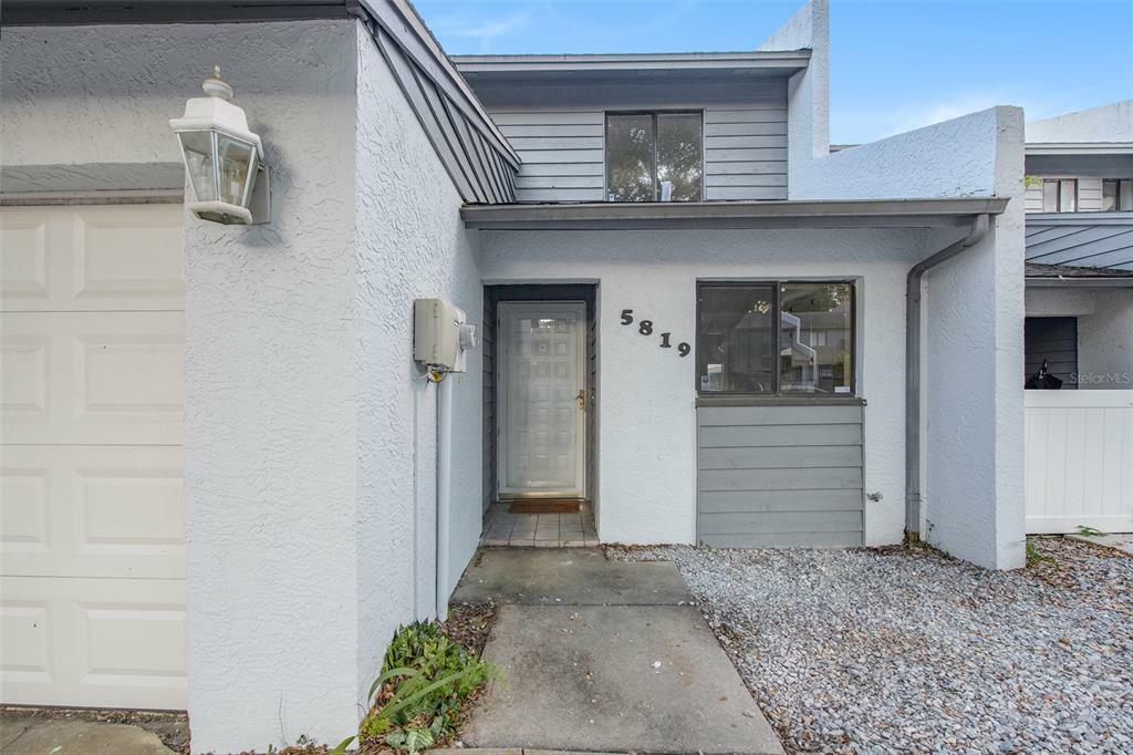 Property Photo: 5819 Idle Forest Place FL 33614
