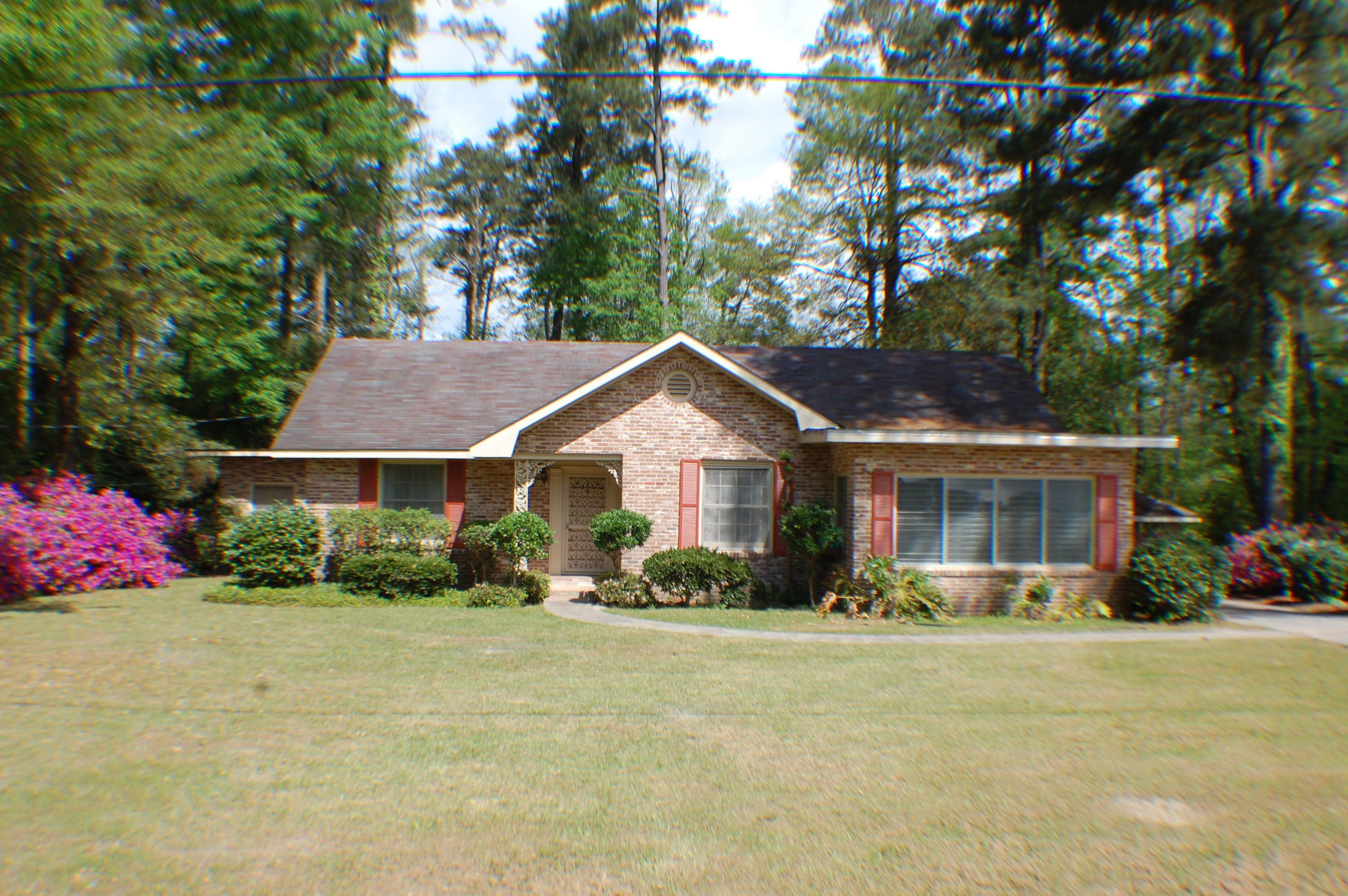 Property Photo:  1314 Blankenship Dr  LA 70634 