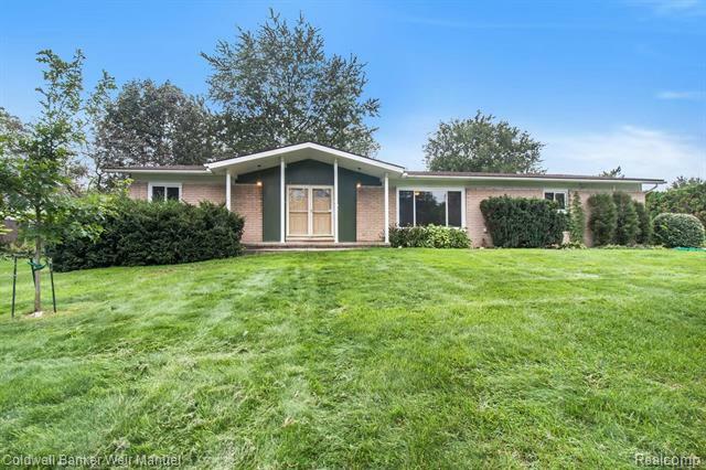 Property Photo:  6479 Canmoor Drive  MI 48098 