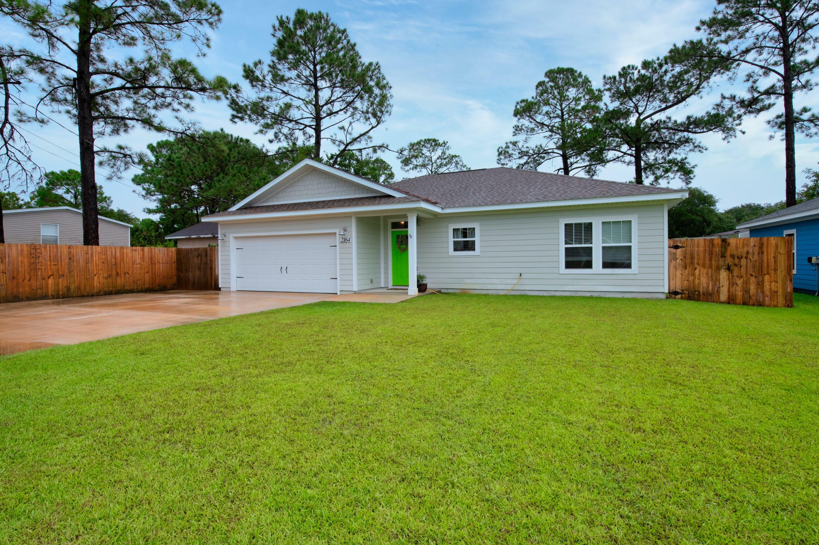 Property Photo:  2164 N Wind Trace Road  FL 32566 