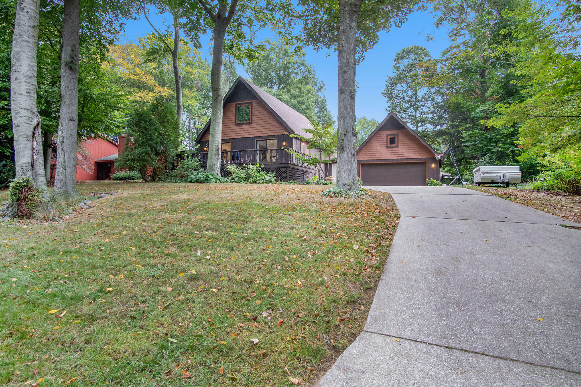 Property Photo:  147 Lake Forest Drive  MI 49424 