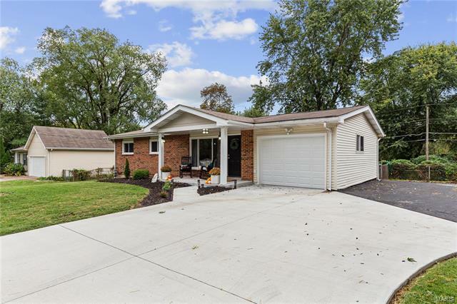 Property Photo: 34 Highland Drive 63303