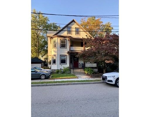 Property Photo:  14 Maple St 2  MA 02472 