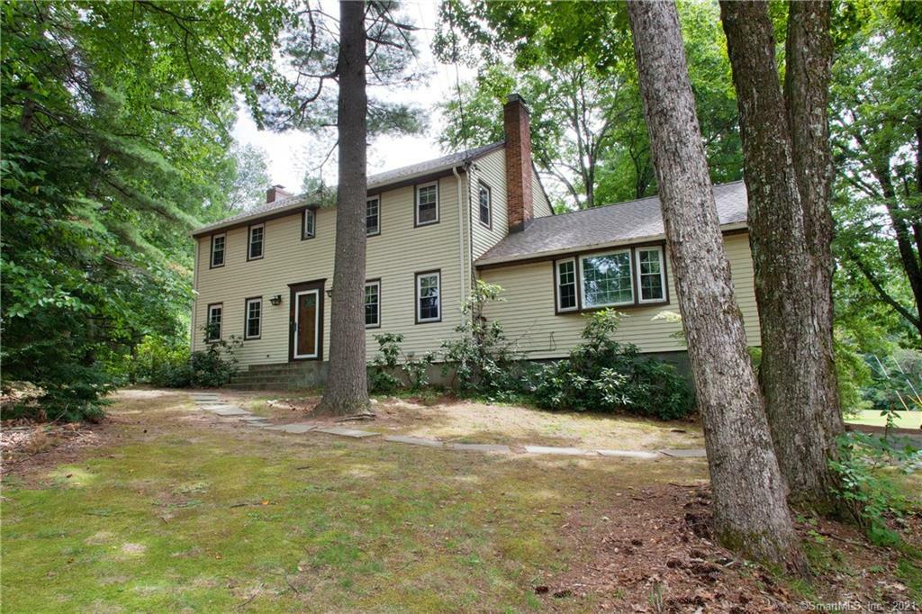 Property Photo: 19 Lenora Drive CT 06092