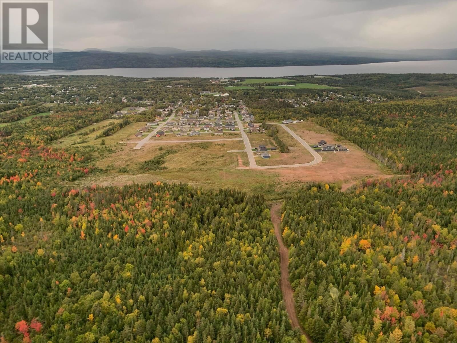 Property Photo:  16 Harvey Wight Crescent  NL A0L 1K0 