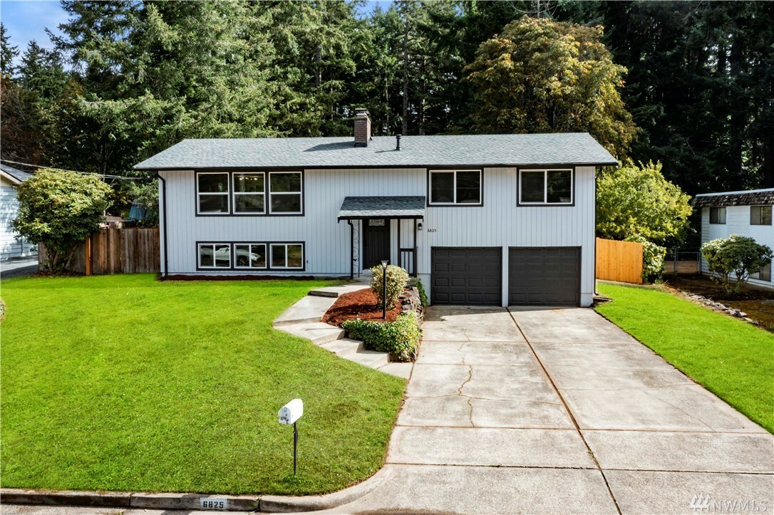 Property Photo:  6825 E Grandview St  WA 98404 