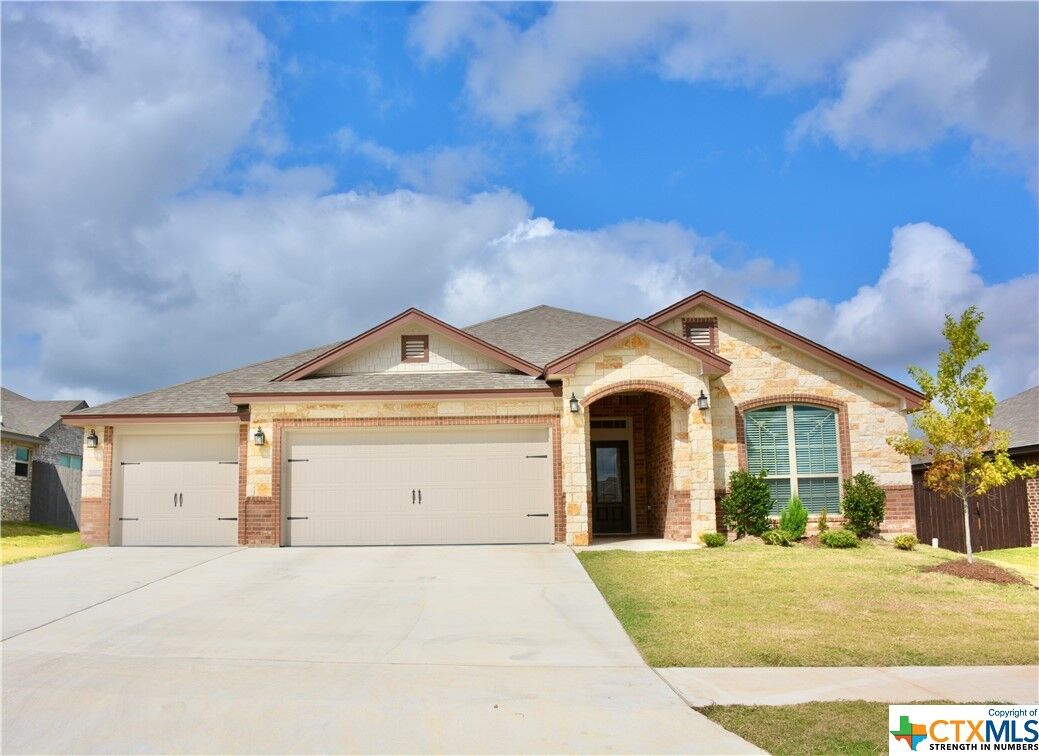 Property Photo:  5307 Colina Drive  TX 76549 