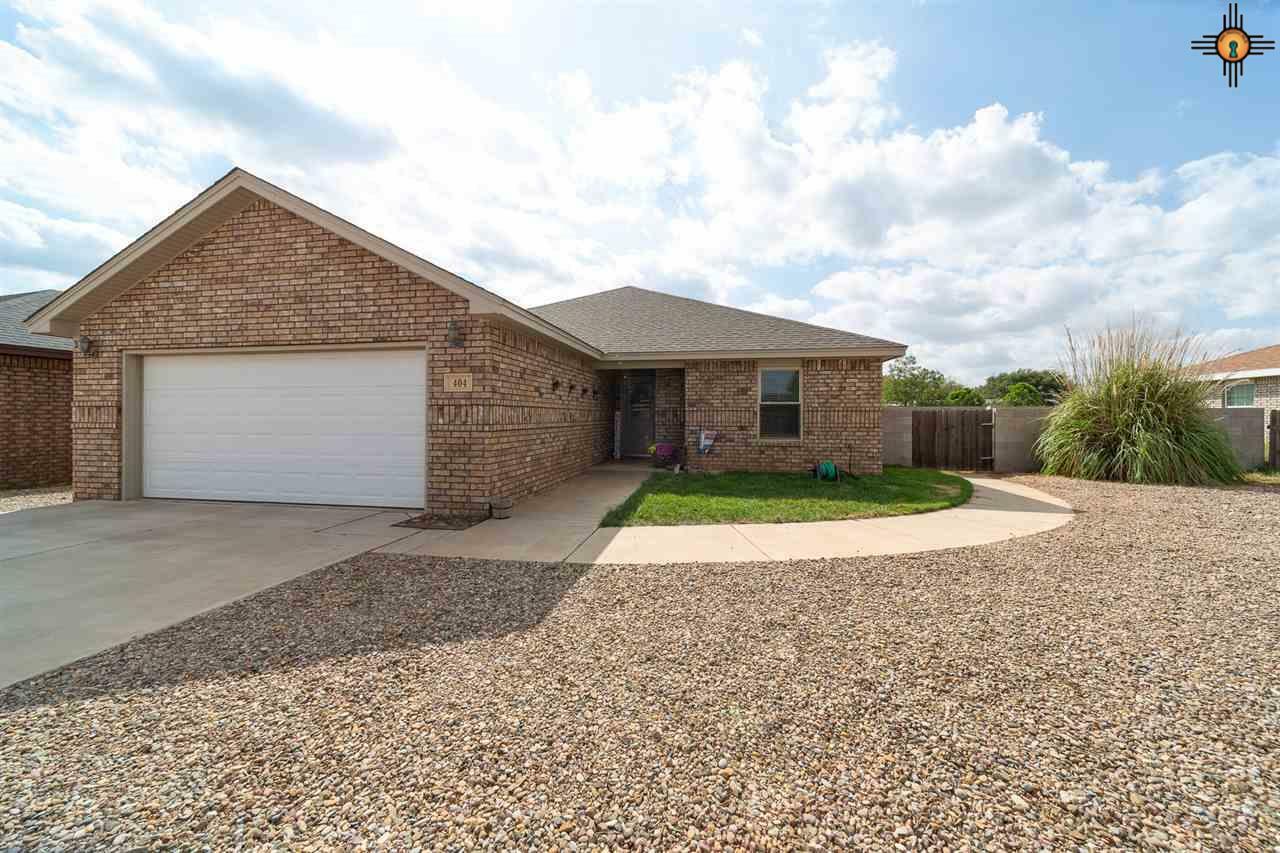 Property Photo: 404 Almond Tree NM 88101