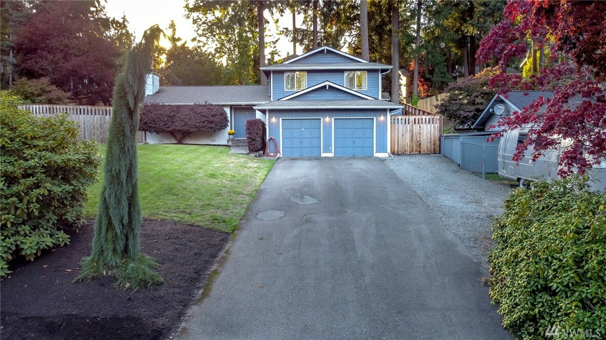 Property Photo:  9932 63rd Av Ct E  WA 98373 