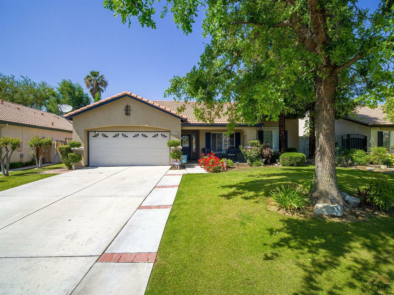 Property Photo:  8500 Lighthouse Drive  CA 93312 