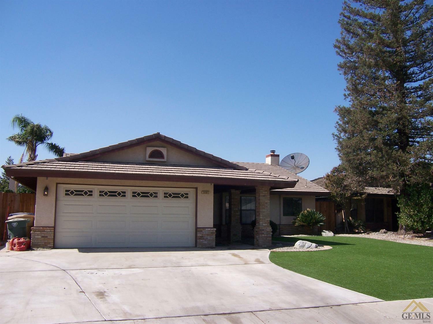 Property Photo:  3605 Pueblo Court  CA 93311 