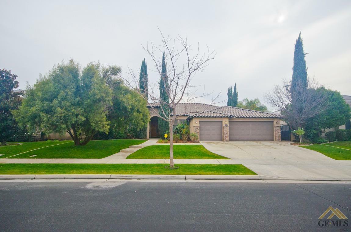 Property Photo:  11001 Bardon Hill Drive  CA 93312 