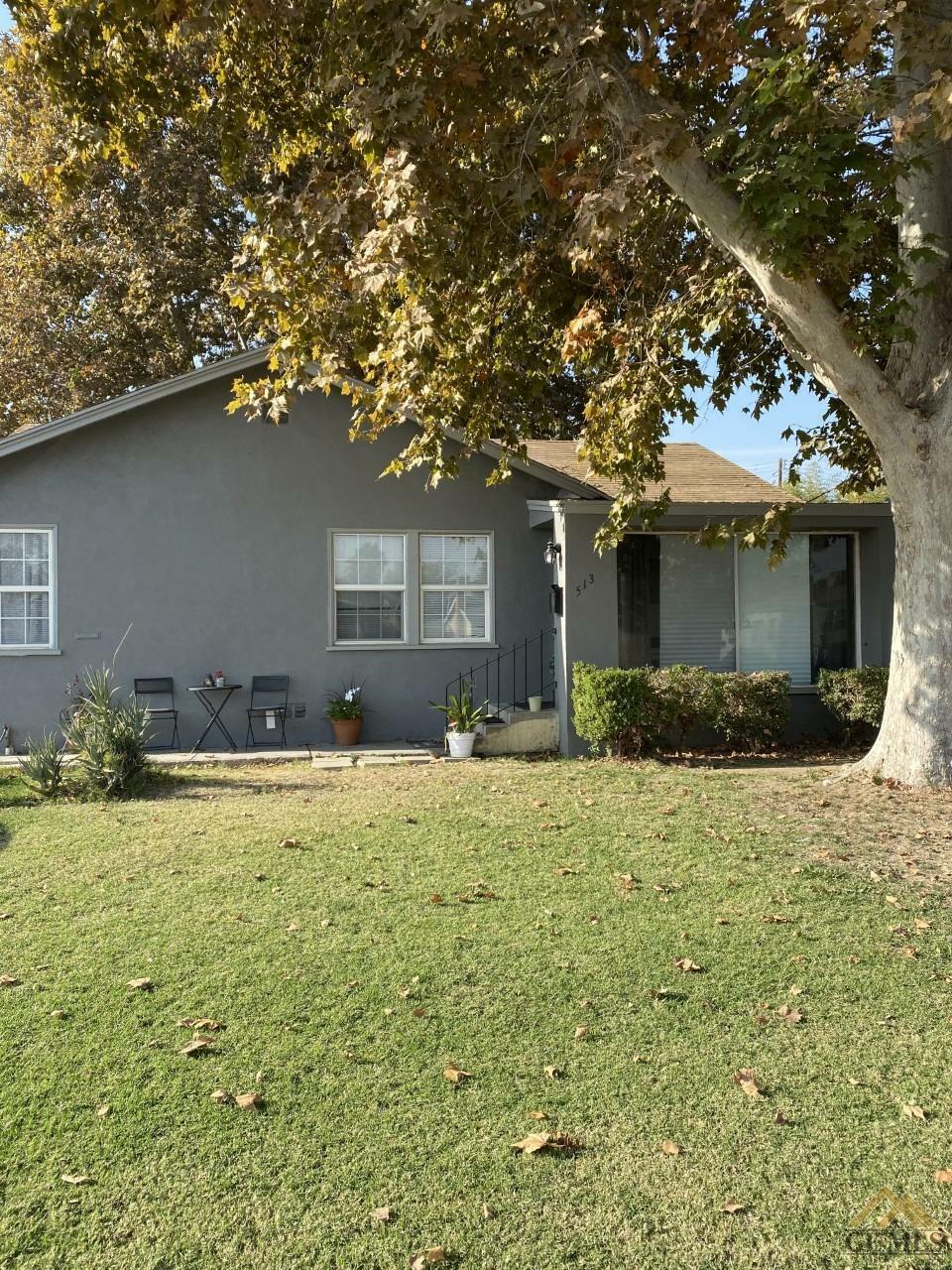 513 El Prado Drive  Bakersfield CA 93304 photo