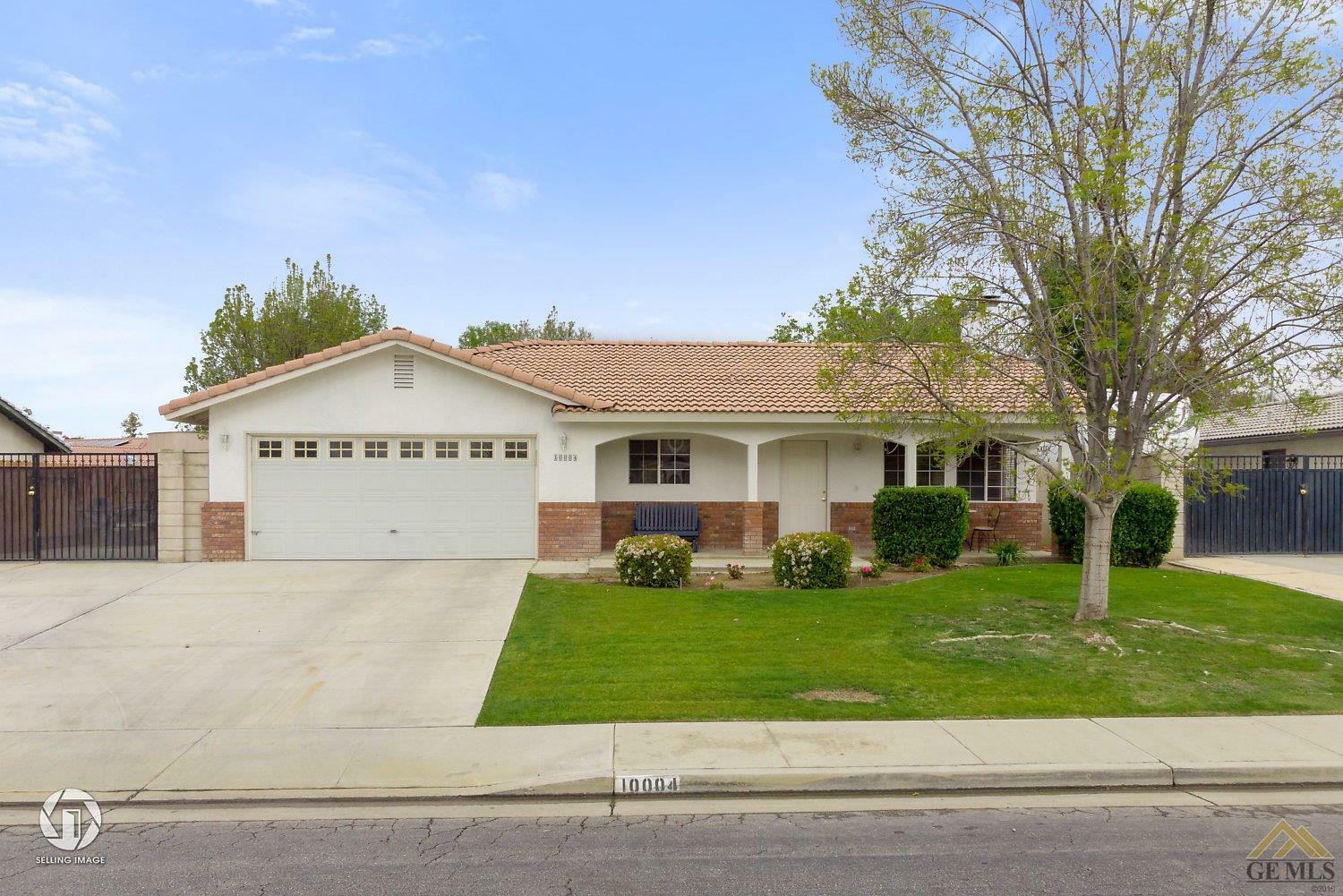 10004 Iroquois Lane  Bakersfield CA 93312 photo