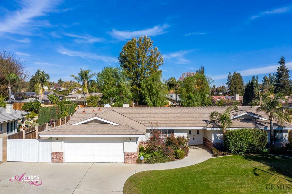 Property Photo:  2913 Odonnell Way  CA 93306 