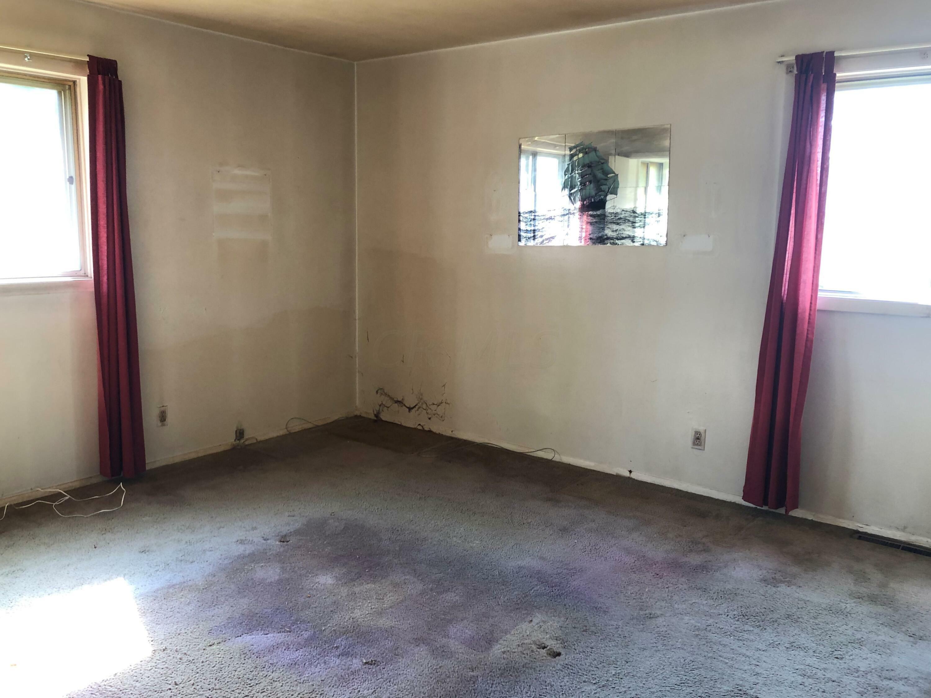 Property Photo: 7 Parana Drive OH 43055