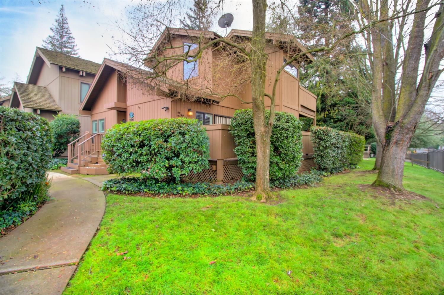 Property Photo: 2224 Boyer Drive CA 95608