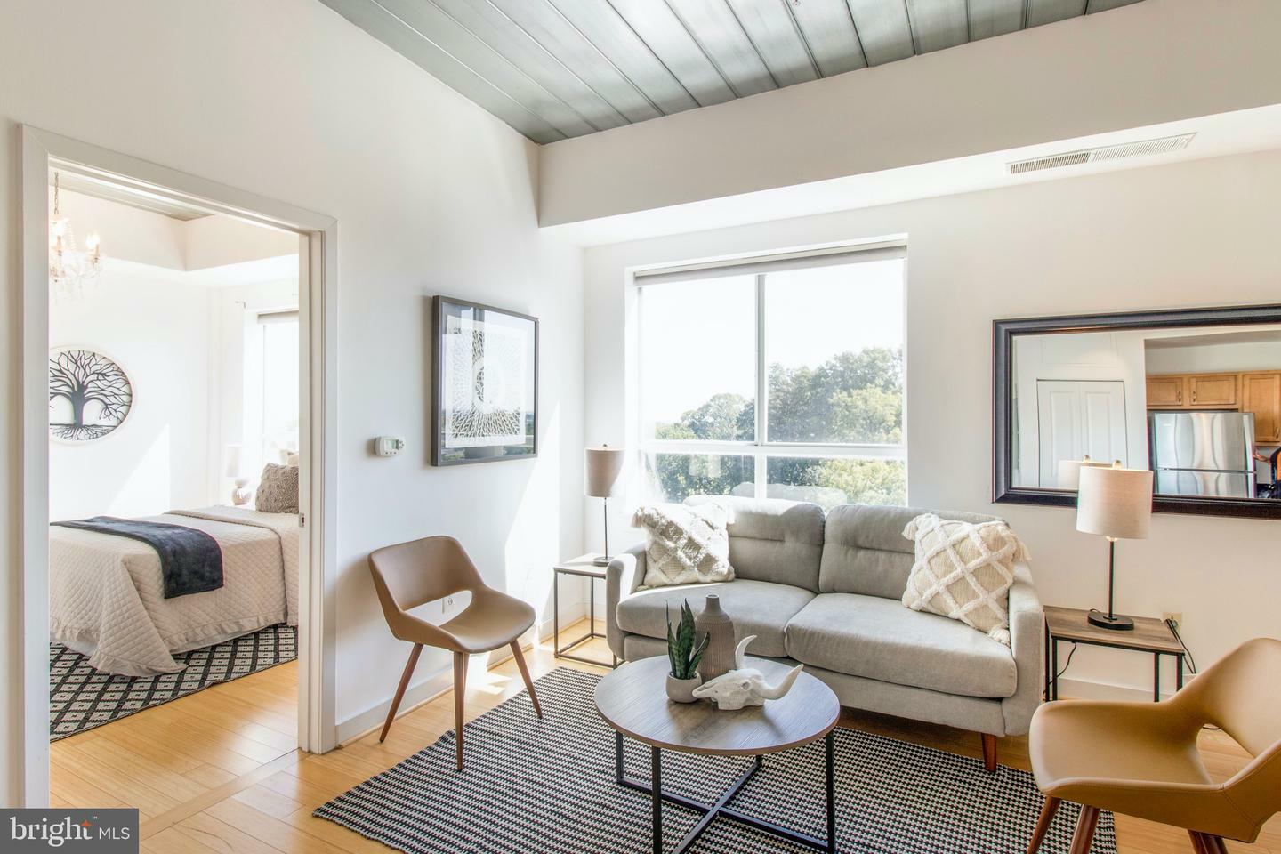 Property Photo: 5885 Colorado NW 405 DC 20011