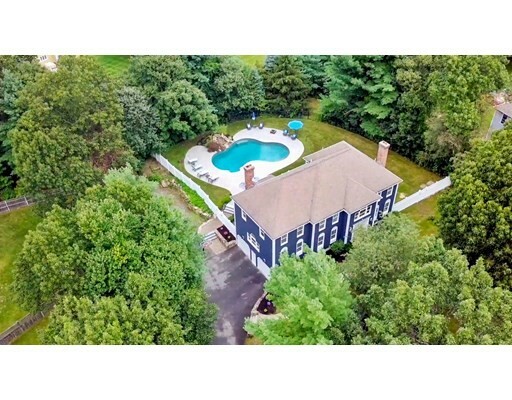 Property Photo: 31 Stoneybrook Circle MA 01810