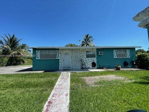 19513 SW 115th Ave  Miami FL 33157 photo