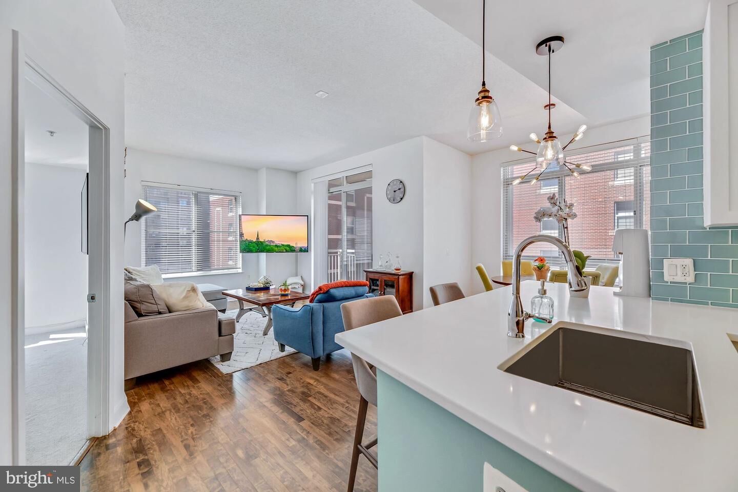 Property Photo:  820 N Pollard Street 613  VA 22203 