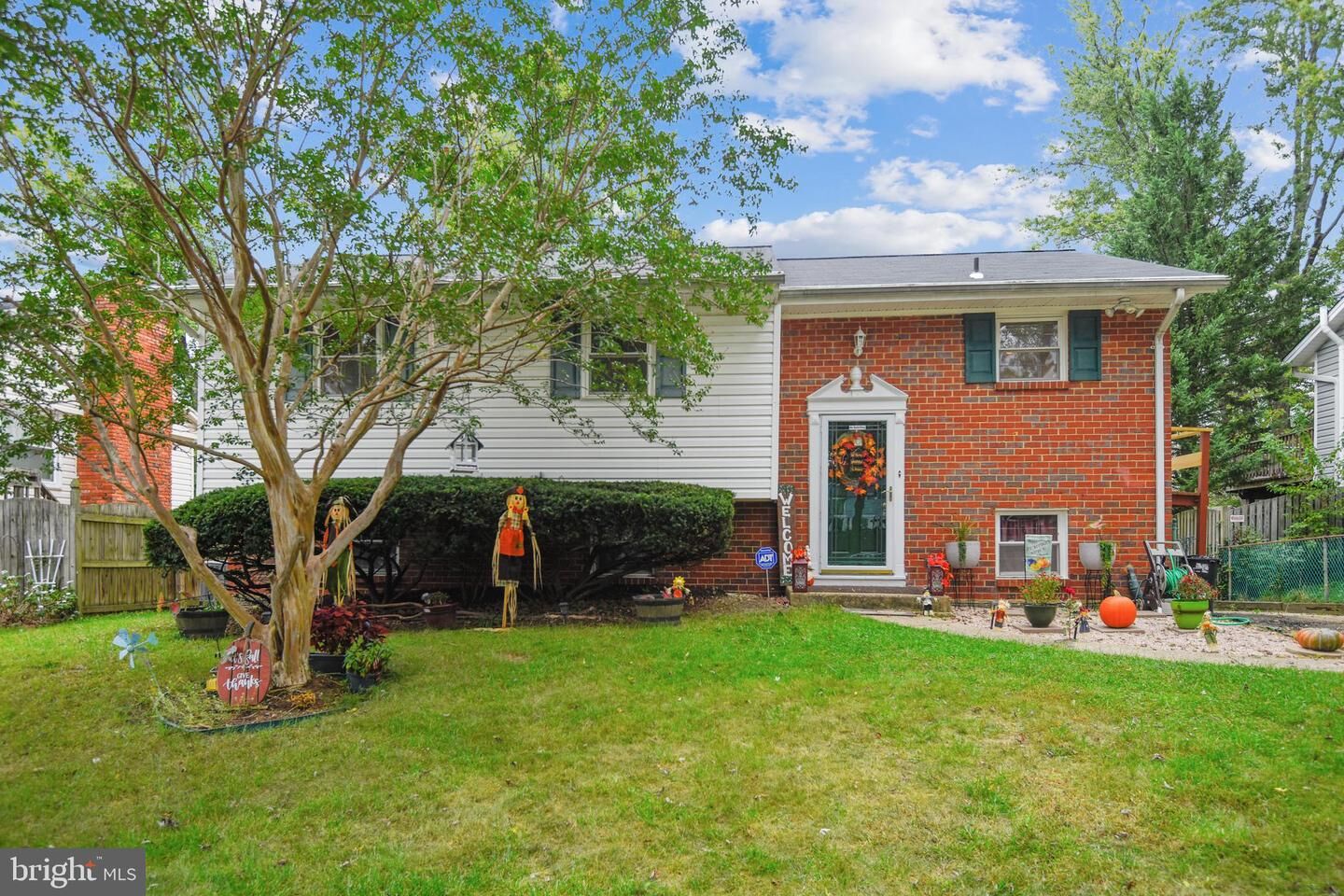 Property Photo:  516 Chalet Drive W  MD 21108 