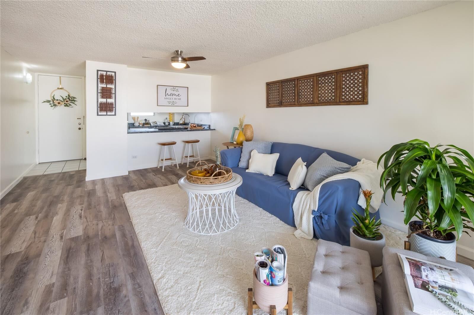Property Photo:  1634 Nuuanu Avenue 404  HI 96817 