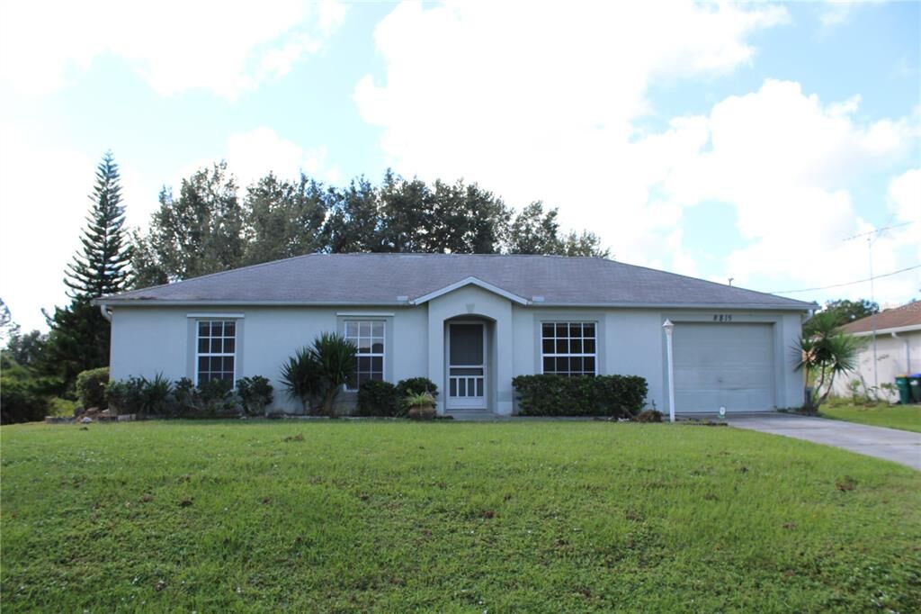 Property Photo:  8815 Dolomite Avenue  FL 34287 