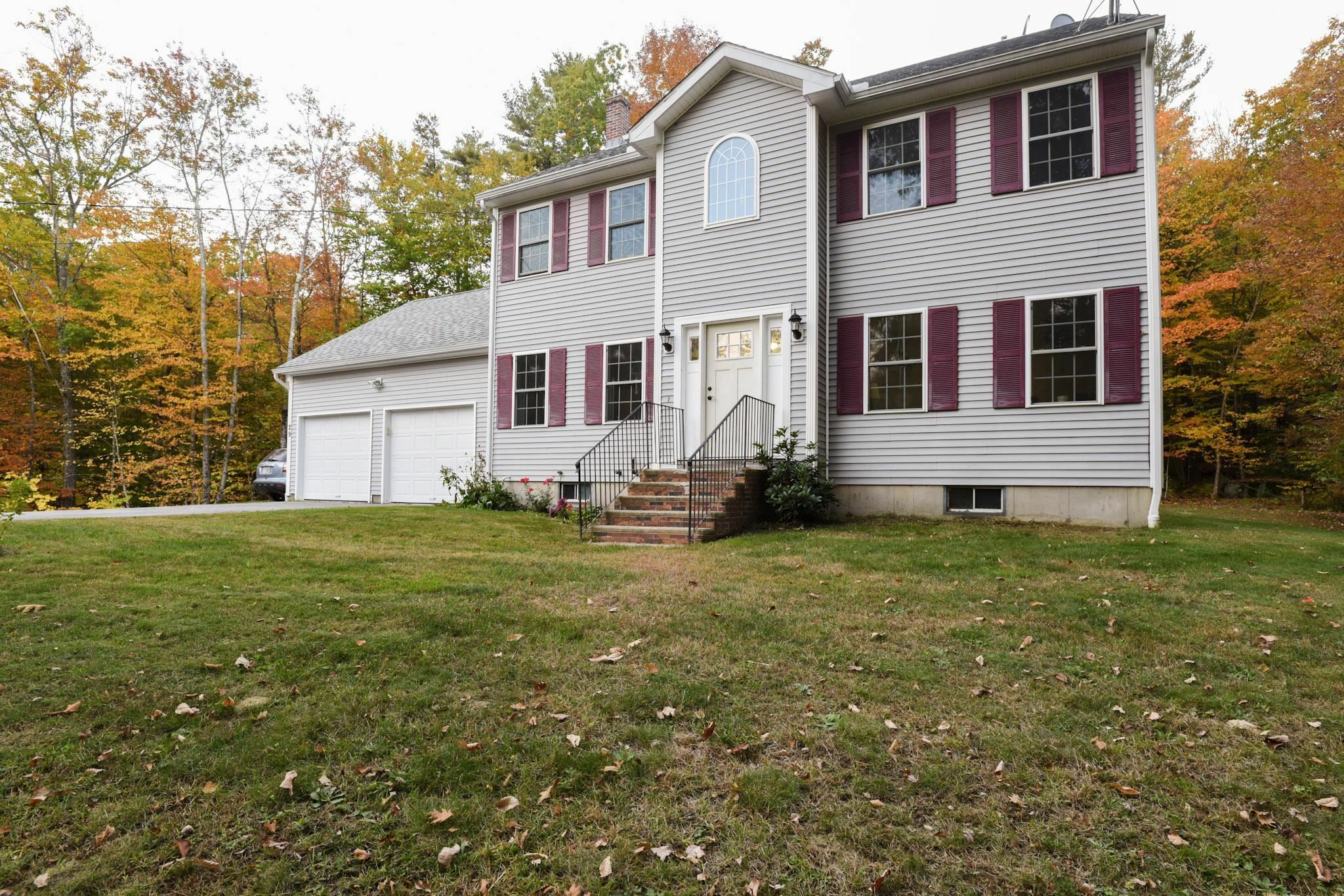 Property Photo:  29 Colonial Way  NH 03464 