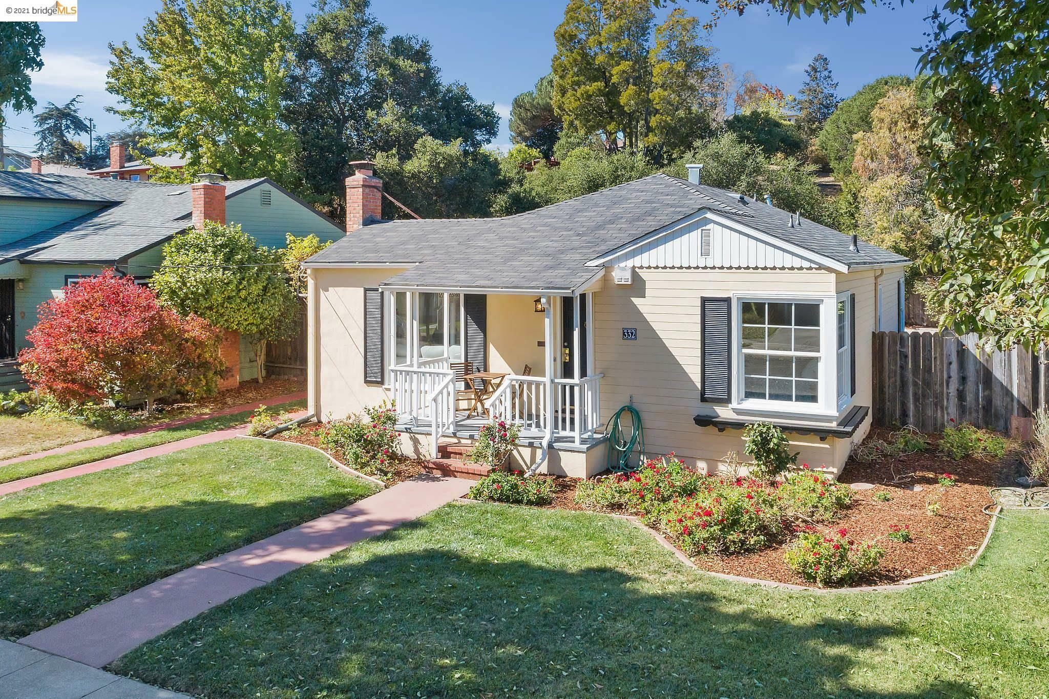 Property Photo:  332 Covington St  CA 94605 