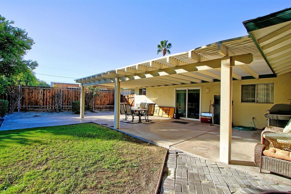 Property Photo: 77346 Missouri Drive CA 92211