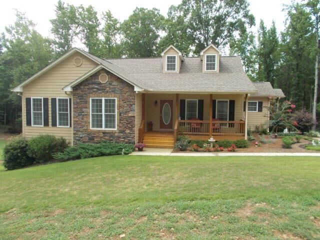 Property Photo:  1057 County Road 23  AL 36862 