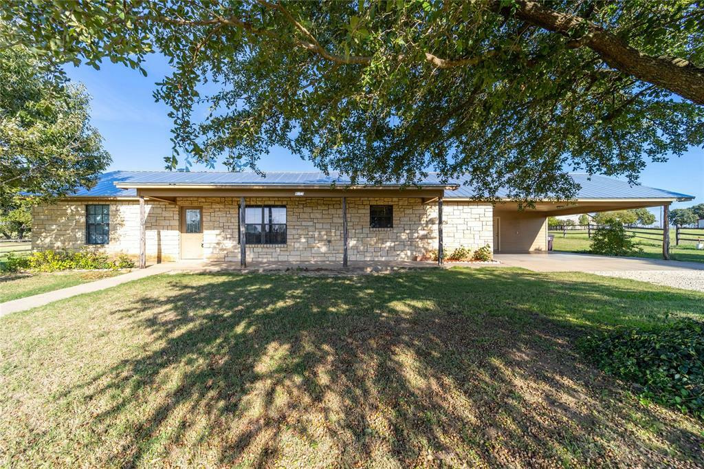 Property Photo:  8011 County Road 176  TX 76401 