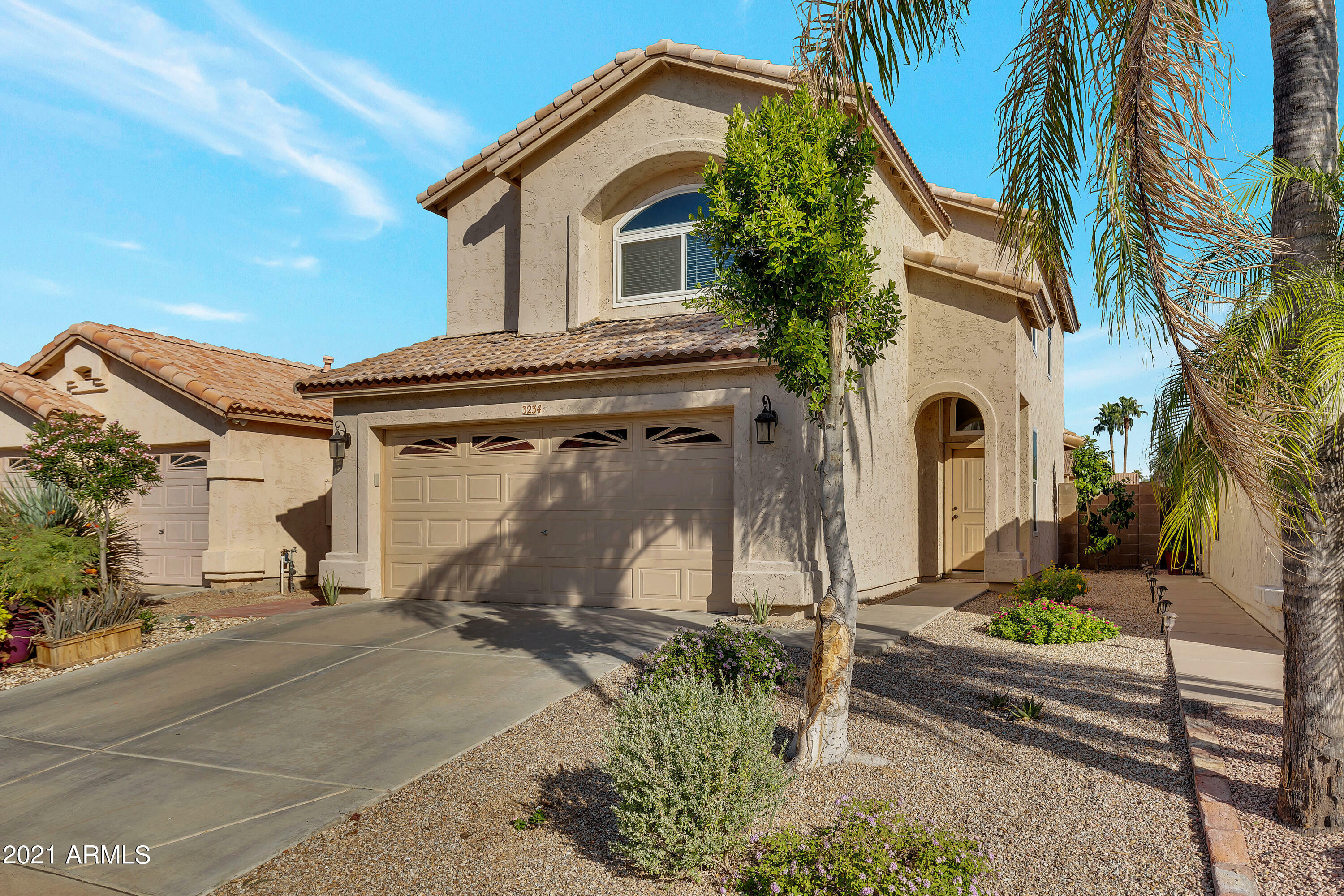 Property Photo: 3234 E Kristal Way AZ 85050