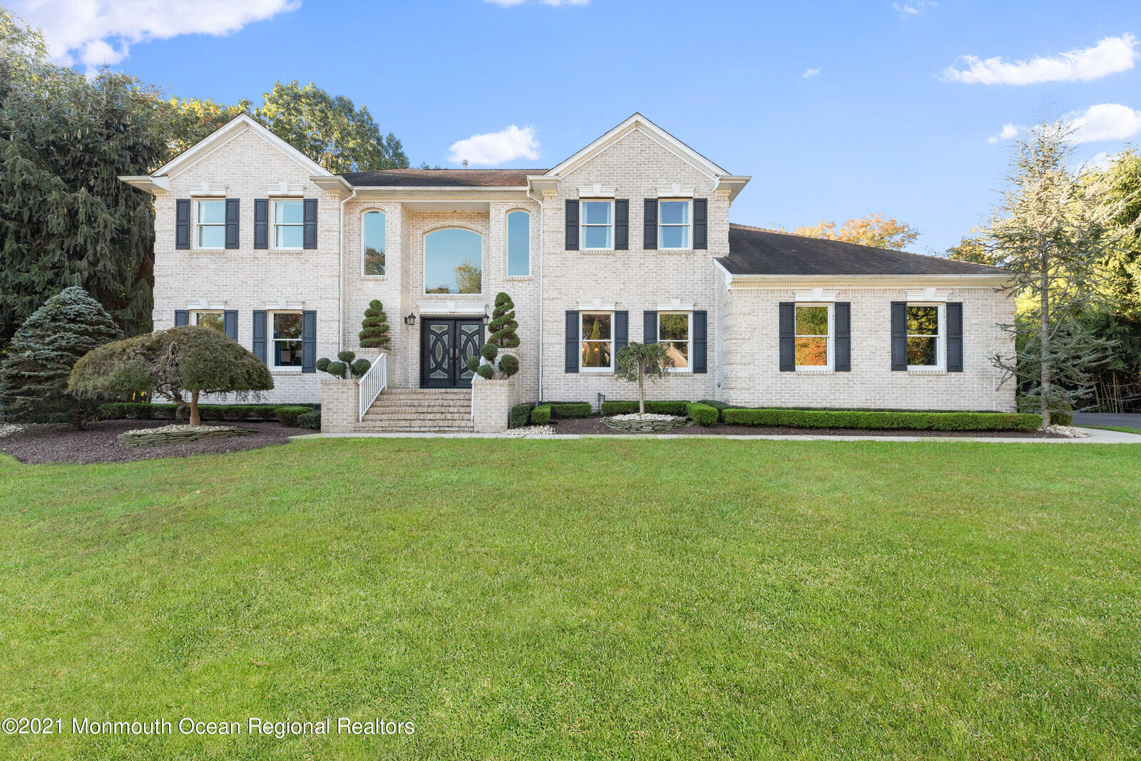 Property Photo: 15 Black Walnut Way NJ 07746