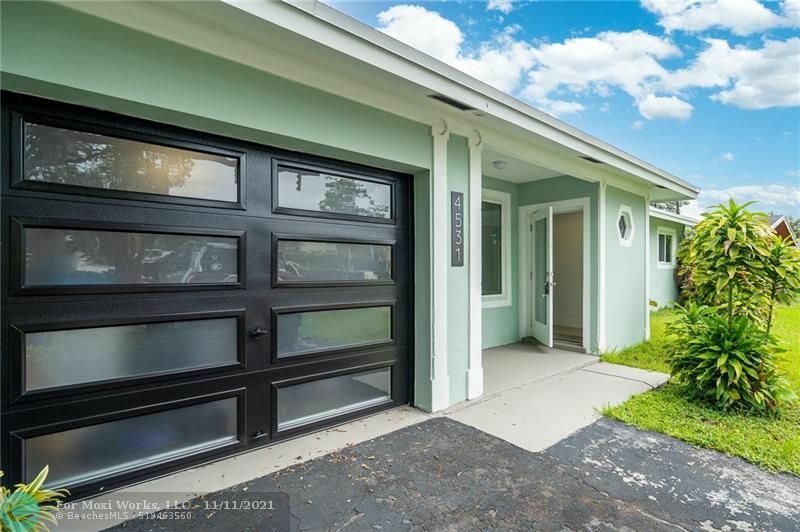 Property Photo:  4531 W Oakland Park Blvd  FL 33313 