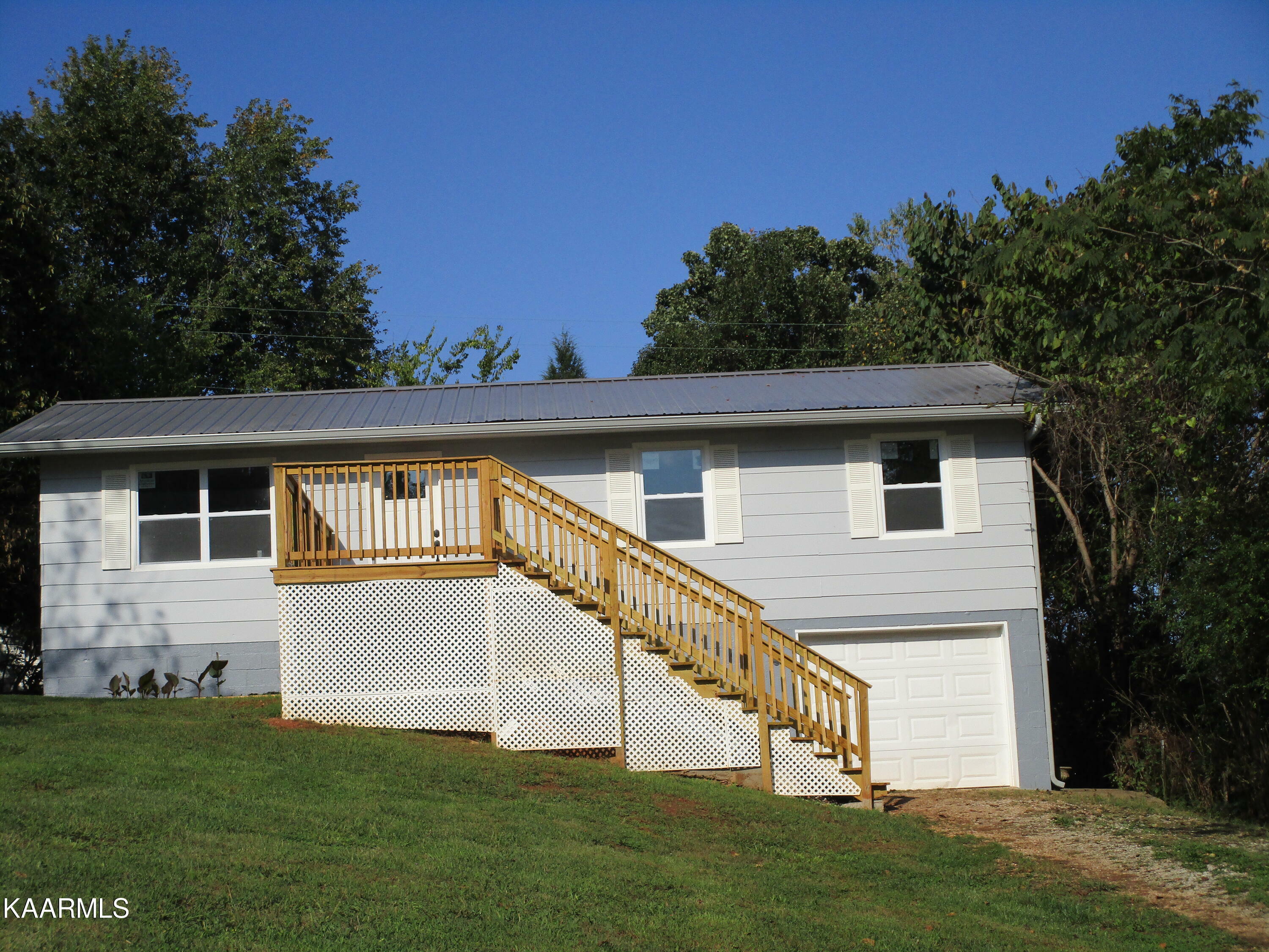 Property Photo:  415 Bonnie Brae Drive  TN 37801 