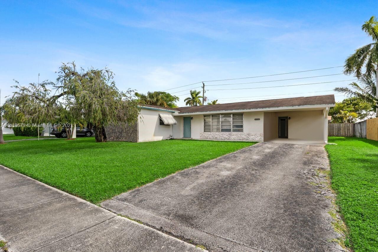 Property Photo: