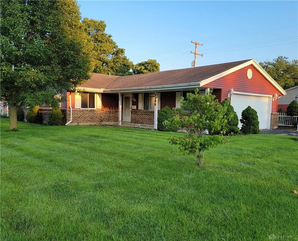 Property Photo: 1398 W Trade Square OH 45373
