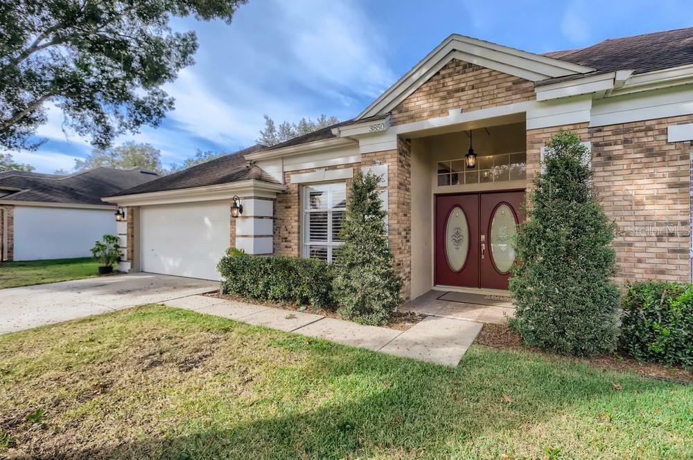 Property Photo:  3850 Kingston Oaks Cove  FL 32765 