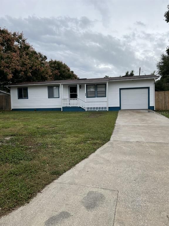 Property Photo:  718 Euclid Avenue  FL 33853 